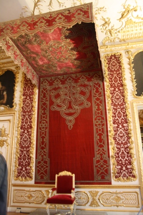 The first of three royal receiving rooms. How important you were determined in which room you were received!